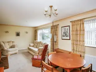 27 Blenheim ParkImage 3