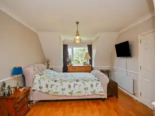 39 Beechwood GroveImage 15