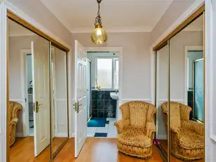 39 Beechwood GroveImage 17