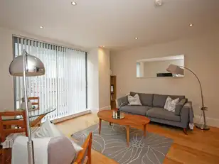 311 Ormeau RoadImage 8