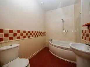 48 Woodrow Gardens, Off Todds HillImage 16