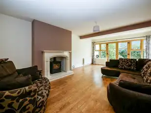 48 Woodrow Gardens, Off Todds HillImage 6