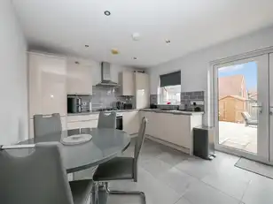 94 Forge Drive, Moss RoadImage 8