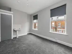 4 Rushfield Avenue, Ormeau RoadImage 7