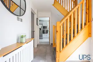 6 Glenwood CrescentImage 4