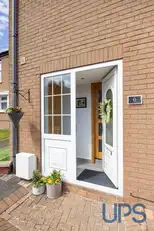 6 Glenwood CrescentImage 2