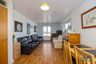 Apt 21A Oranmore StreetImage 4