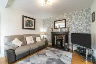 15 Andersonstown CrescentImage 6