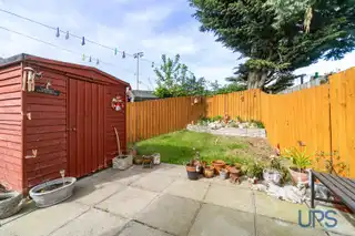 15 Andersonstown CrescentImage 2