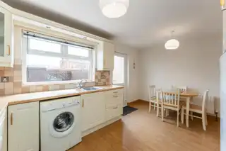 210 Grosvenor RoadImage 10