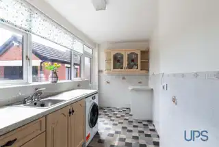 6 Ashton AvenueImage 8
