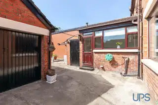 6 Ashton AvenueImage 17