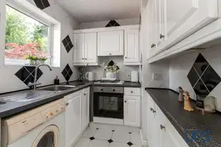 35 Glenalina ParkImage 8