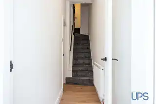 8 Nansen StreetImage 10