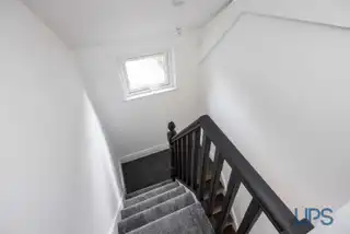 8 Nansen StreetImage 20