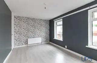 52 ColinvaleImage 9