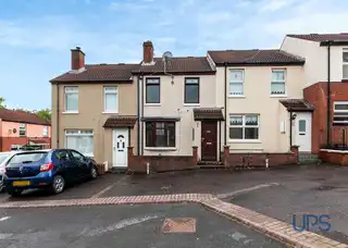 52 ColinvaleImage 15
