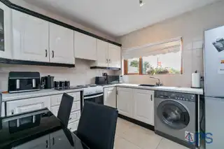 15 Riverdale GardensImage 5