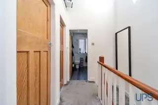 4 Sunnyhill ParkImage 13