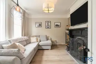 96 Wallace AvenueImage 5