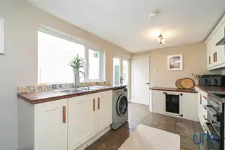 96 Wallace AvenueImage 12