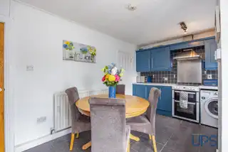 19 Summerhill ParkImage 12