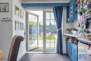 19 Summerhill ParkImage 9
