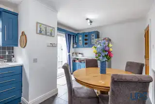 19 Summerhill ParkImage 11
