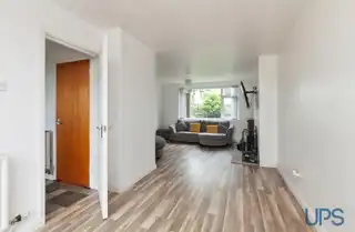 12 Glenmeen CloseImage 11