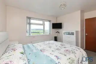 12 Glenmeen CloseImage 16