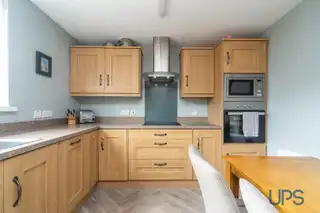12 Mulberry ParkImage 9