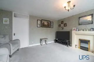 12 Mulberry ParkImage 7