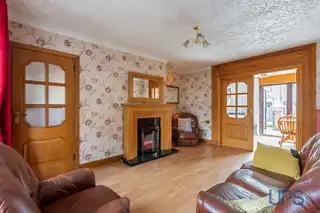 73 Lenadoon AvenueImage 4