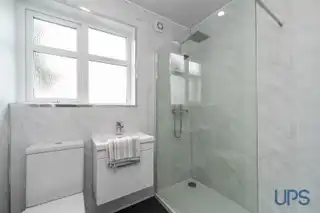 17 Ladybrook AvenueImage 16