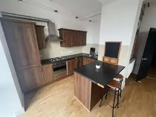 Apt, 201 Edenderry LoftsImage 4
