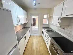 94 Gainsborough DriveImage 5