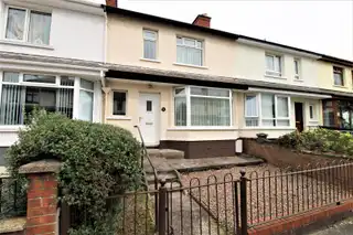 8 Woodvale GardensImage 1