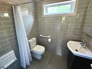 601 Antrim RoadImage 14