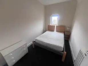 Apt 3, 11 Jubilee AvenueImage 4