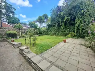 10 Alexandra GardensImage 25