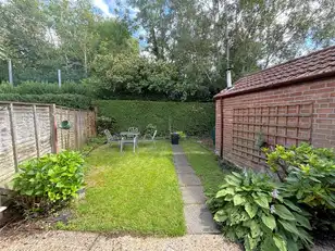 21 Deerpark GardensImage 19