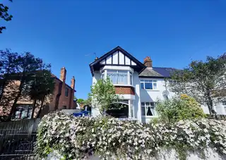 Image 1 for 84 Salisbury Avenue