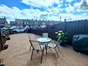 60 Ladbrook DriveImage 2