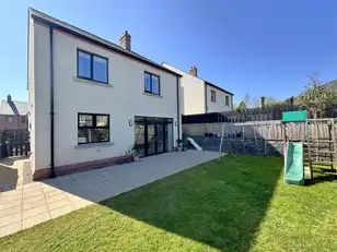 25 Donegall Park GardensImage 41