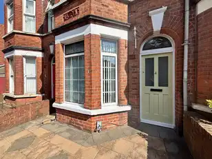 4 Clifton DriveImage 3