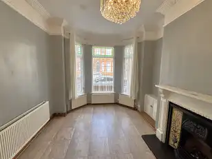 4 Clifton DriveImage 6