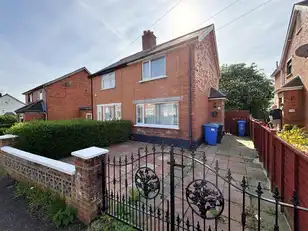 25 Meyrick ParkImage 2