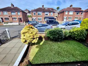 15 Springvale GardensImage 29