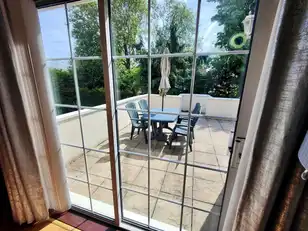 15 Springvale GardensImage 6