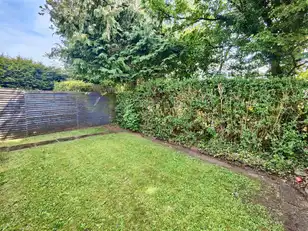 15 Springvale GardensImage 25